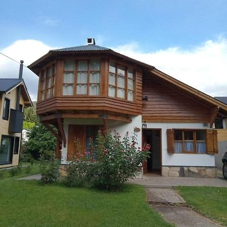Cabana En El Centro San Martín de los Andes Eksteriør bilde